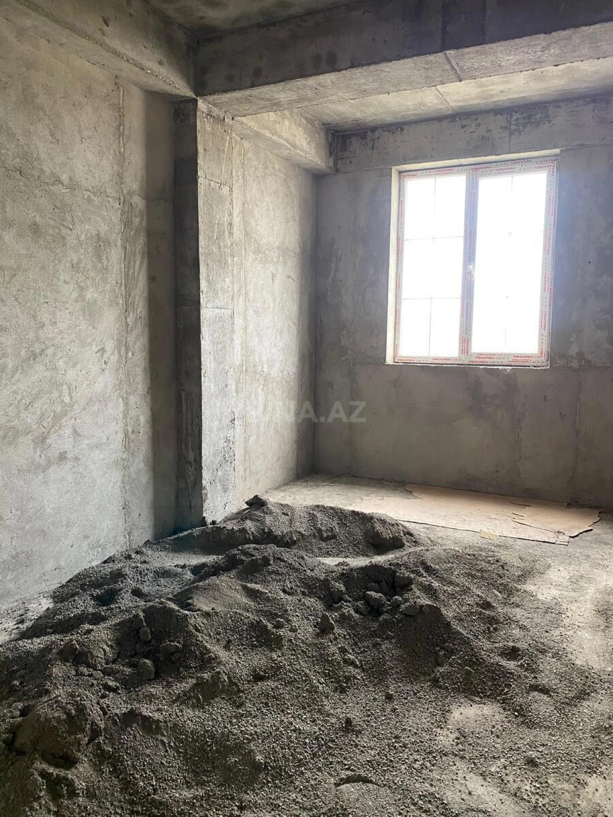 Satılır 2 otaqlı mənzil 64 m²