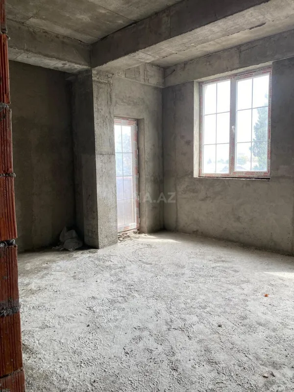 Satılır 2 otaqlı mənzil 64 m²