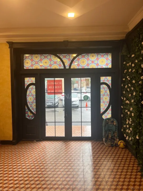 Kirayə verilir obyekt 700 m²