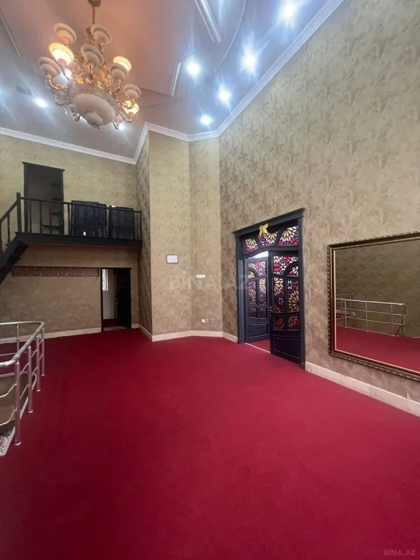 Kirayə verilir obyekt 700 m²