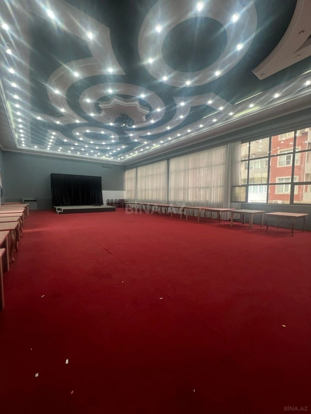 Kirayə verilir obyekt 700 m²