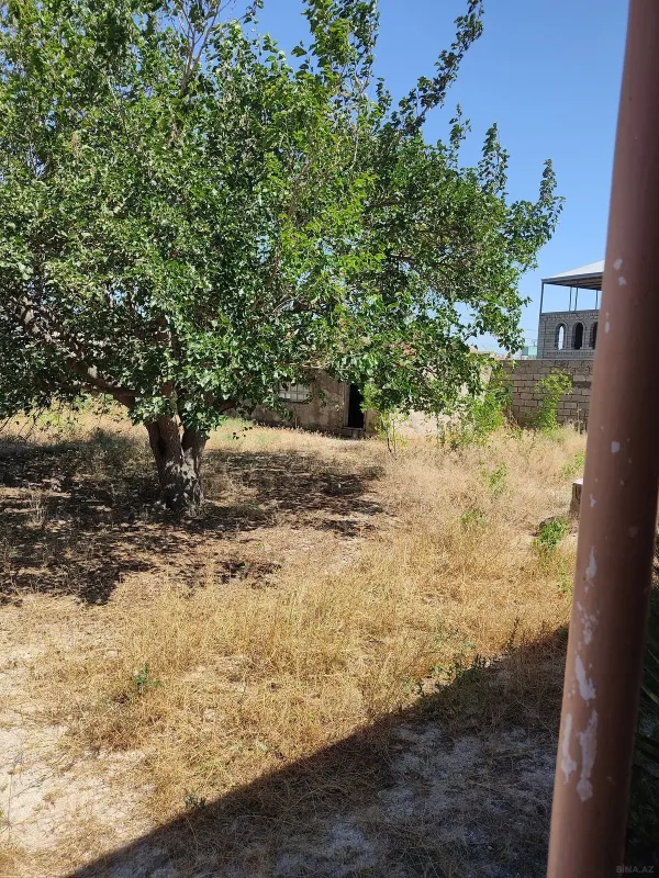 Satılır 4 otaqlı həyət evi 162 m²