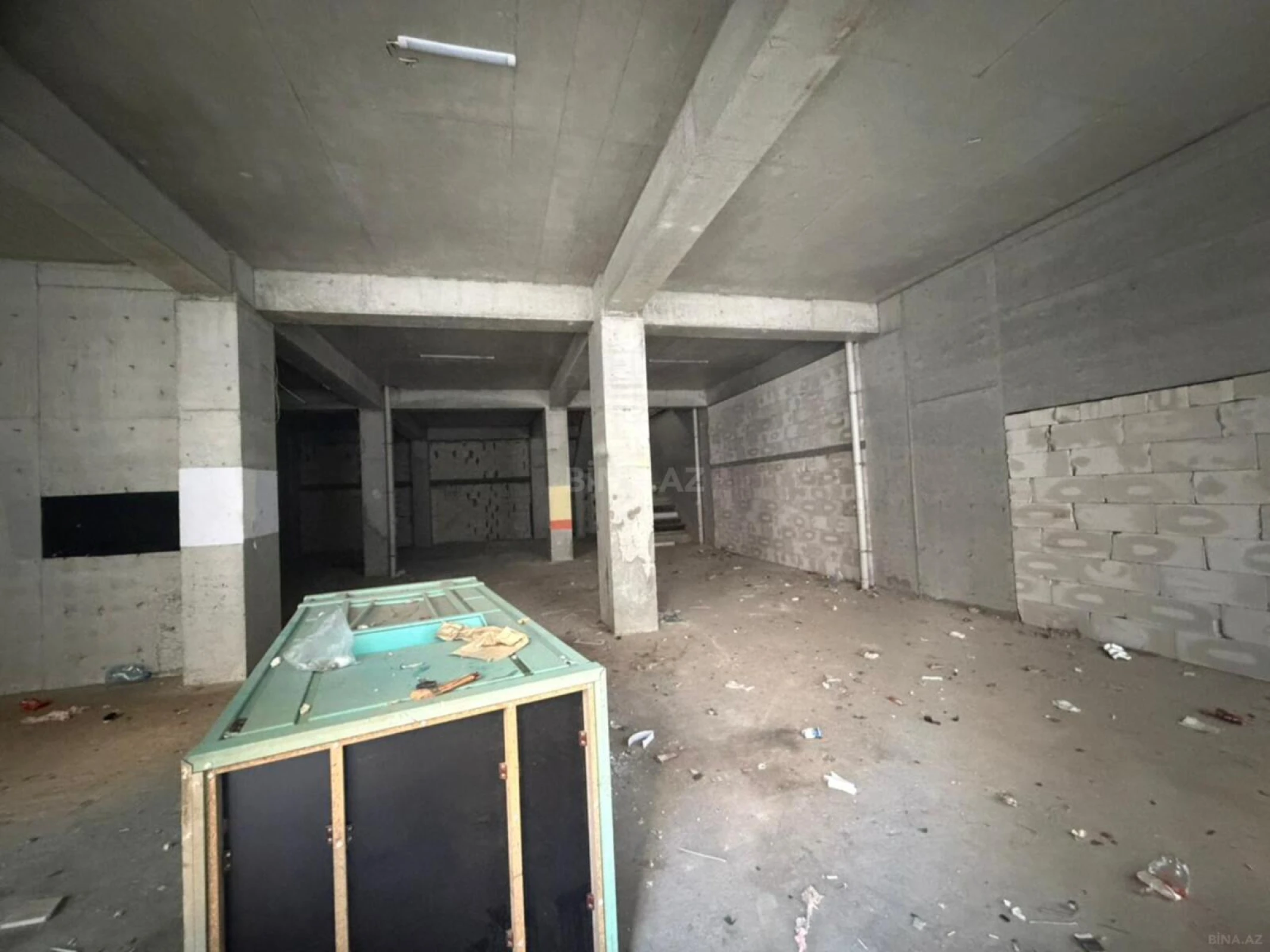 Satılır obyekt 500 m²