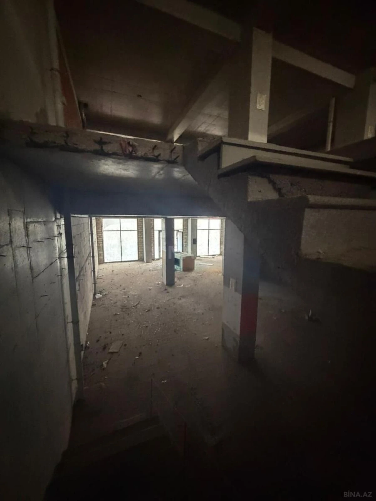 Satılır obyekt 500 m²