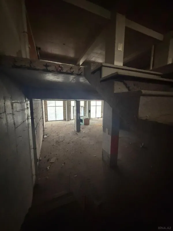 Satılır obyekt 500 m²