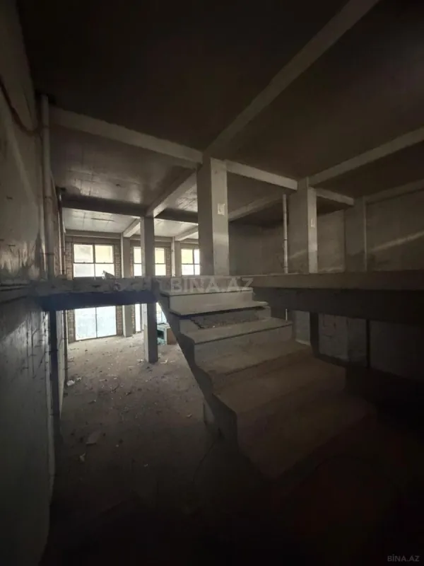 Satılır obyekt 500 m²