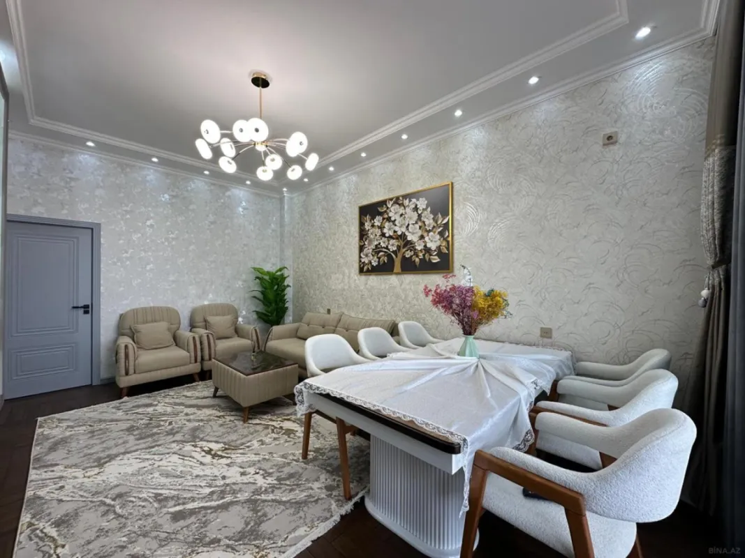 Satılır 3 otaqlı mənzil 107 m²