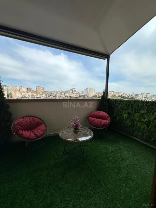 Satılır 3 otaqlı mənzil 107 m²