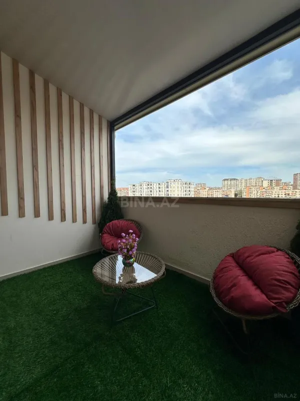 Satılır 3 otaqlı mənzil 107 m²