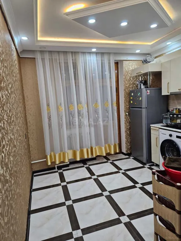 Satılır 3 otaqlı mənzil 68 m²