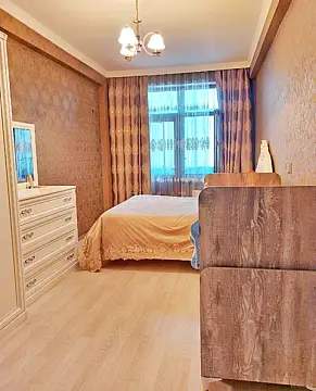 Satılır 2 otaqlı mənzil 75 m² — Bakı, İnşaatçılar 2 otaq 75.00 m²