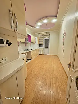 Satılır 3 otaqlı mənzil 135 m² — Bakı 3 otaq 135.00 m²