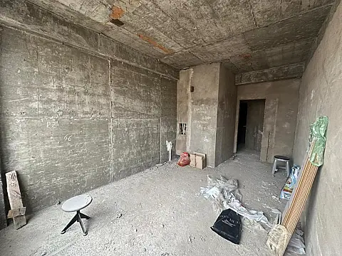 Satılır 3 otaqlı mənzil 140 m²