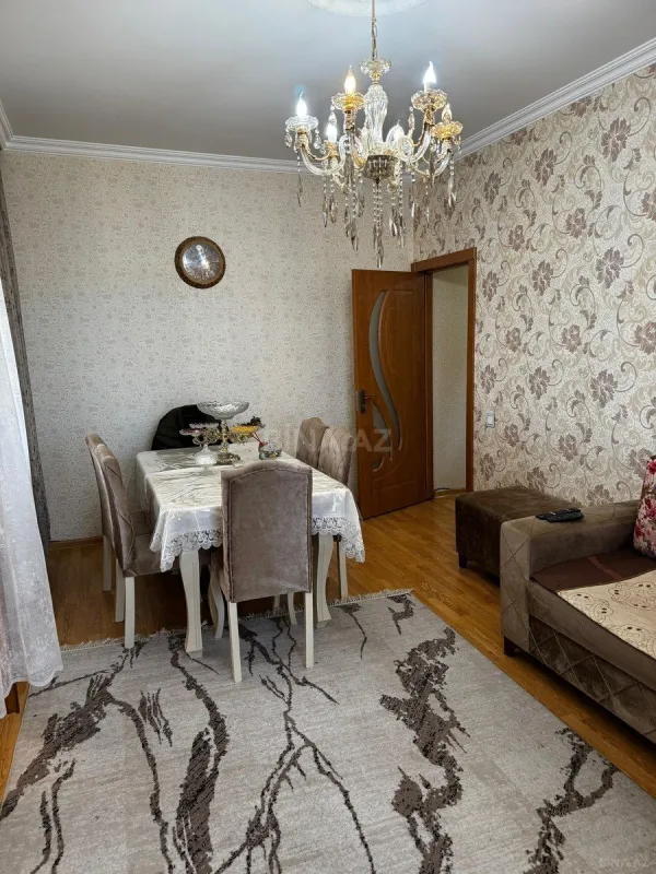 Satılır 2 otaqlı mənzil 53 m²