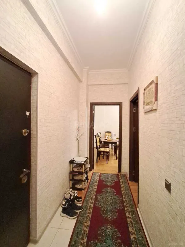 Satılır 2 otaqlı mənzil 63 m²