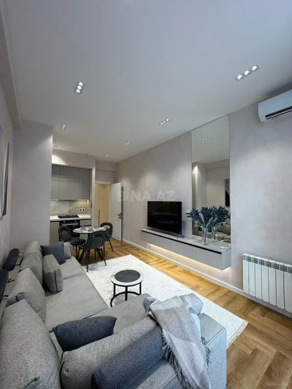 Kirayə verilir 2 otaqlı mənzil 70 m²