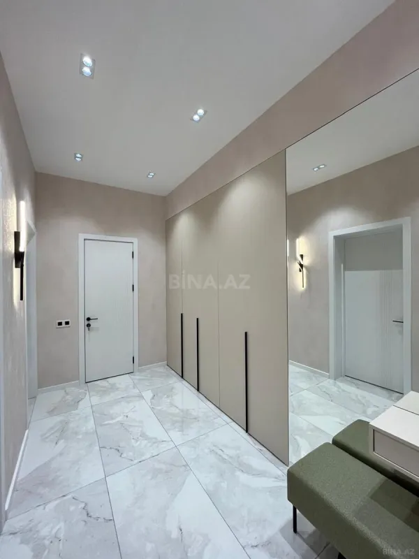 Kirayə verilir 2 otaqlı mənzil 70 m²