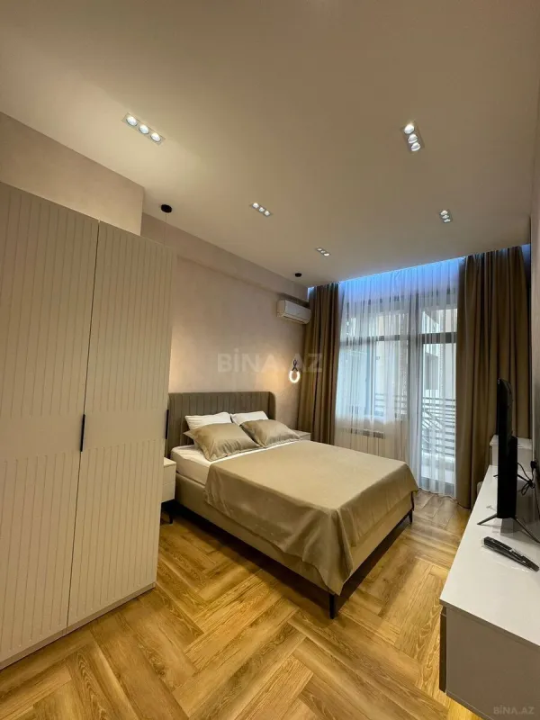 Kirayə verilir 2 otaqlı mənzil 70 m²