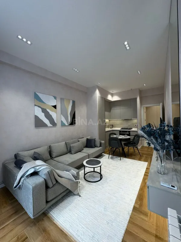 Kirayə verilir 2 otaqlı mənzil 70 m²