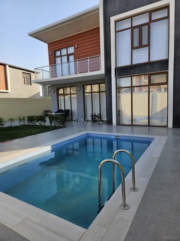 Satılır 4 otaqlı həyət evi 200 m²