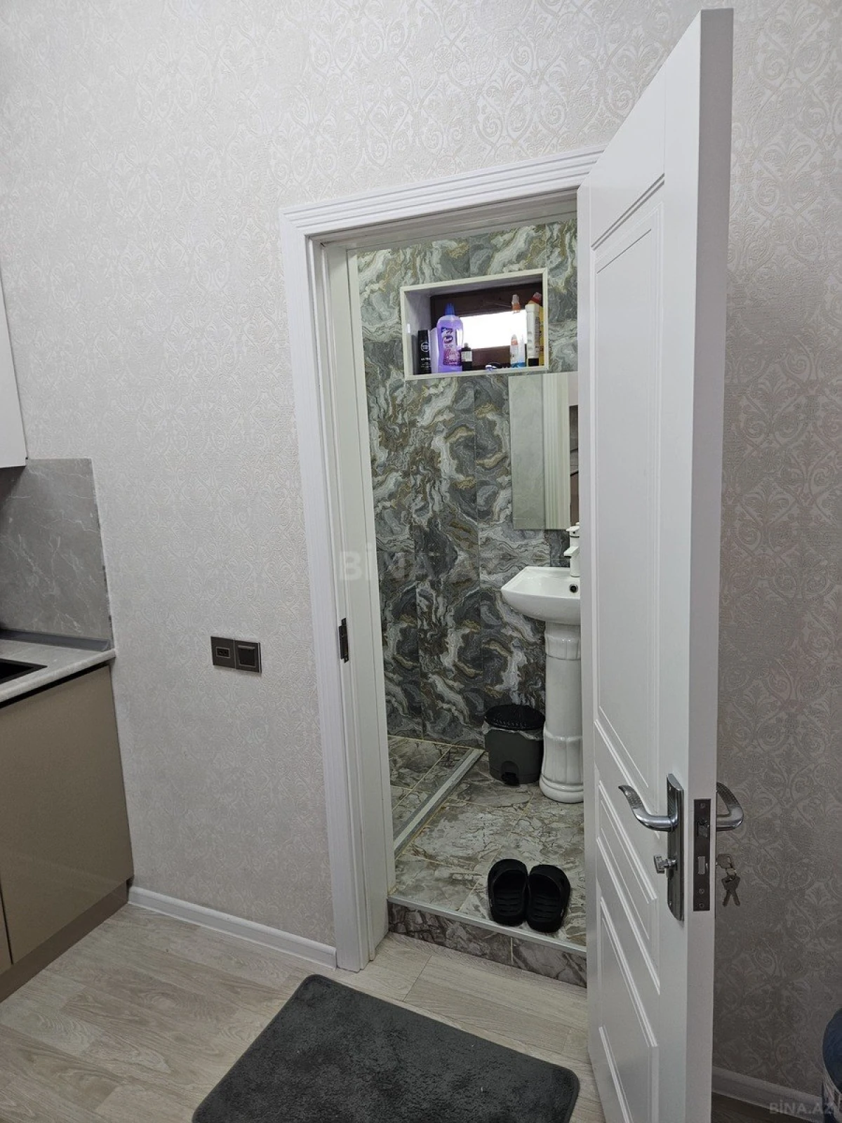 Satılır 4 otaqlı həyət evi 200 m²