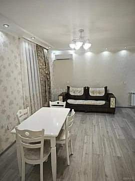 Kirayə verilir 1 otaqlı mənzil 45 m²