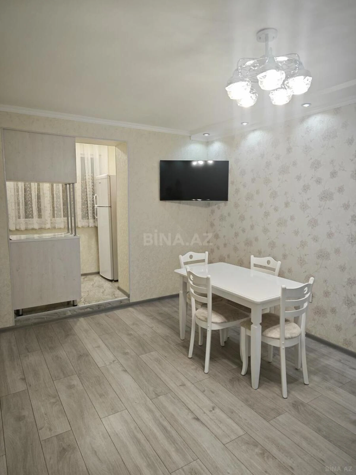 Kirayə verilir 1 otaqlı mənzil 45 m²