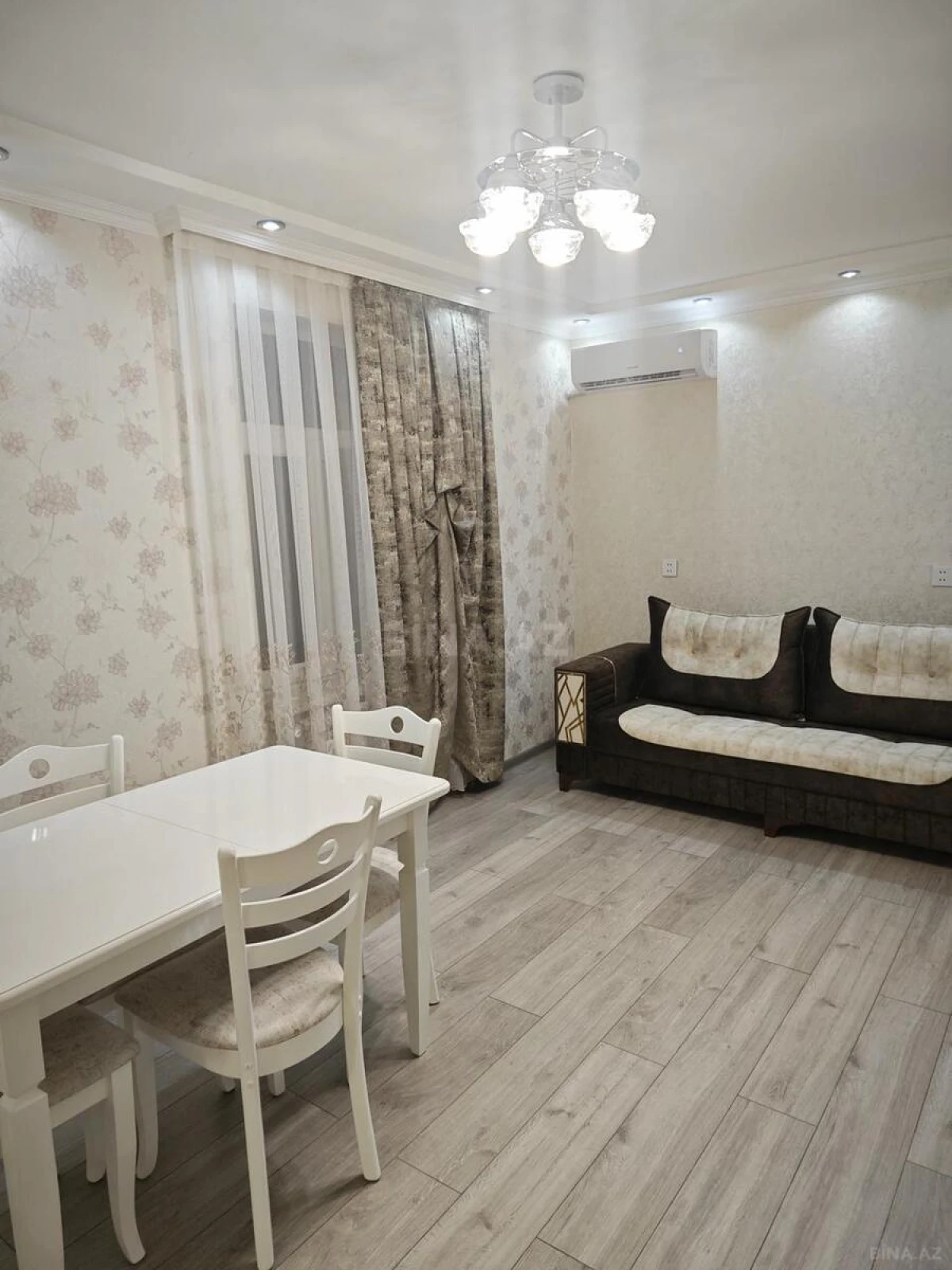 Kirayə verilir 1 otaqlı mənzil 45 m²