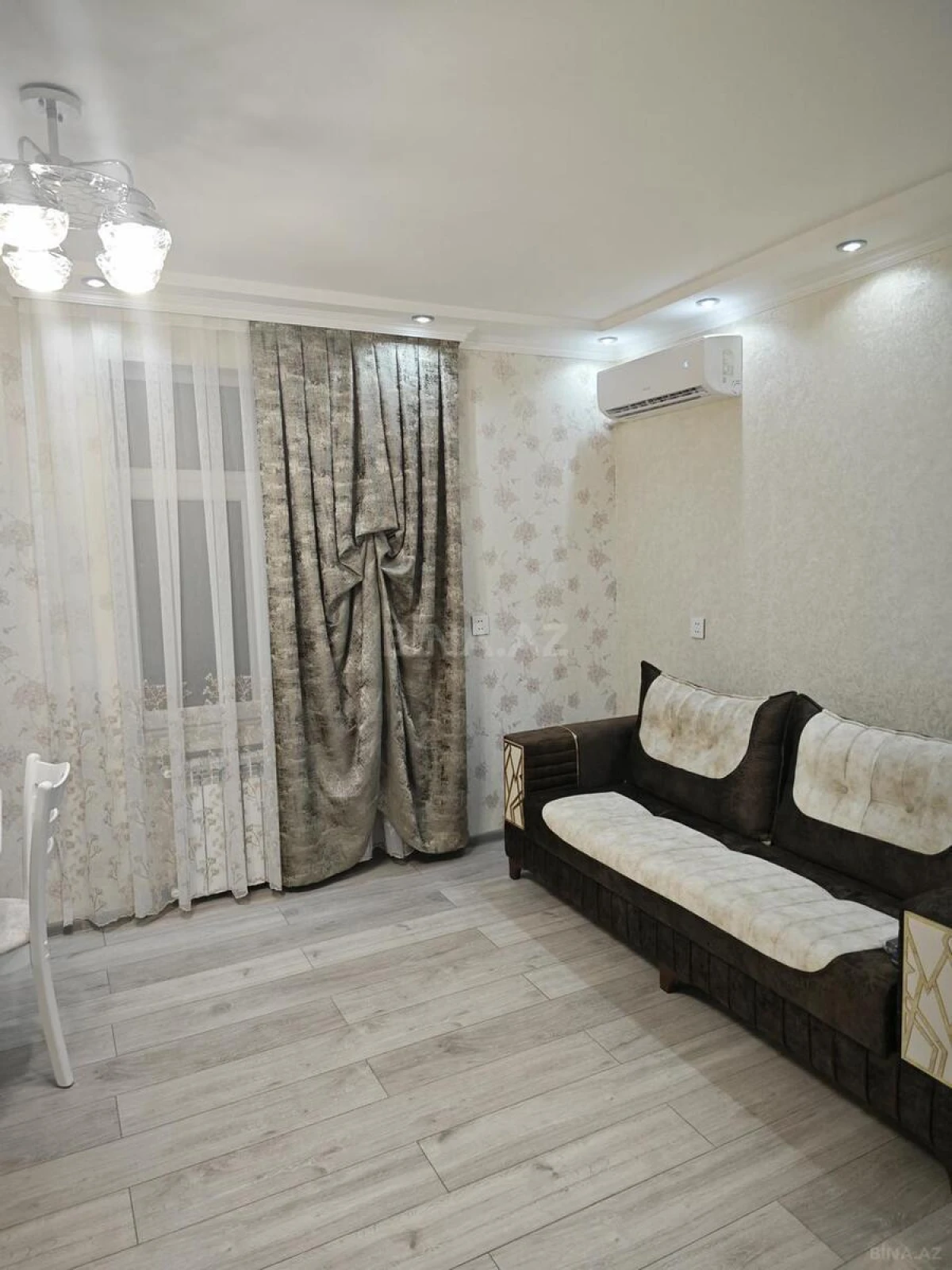 Kirayə verilir 1 otaqlı mənzil 45 m²