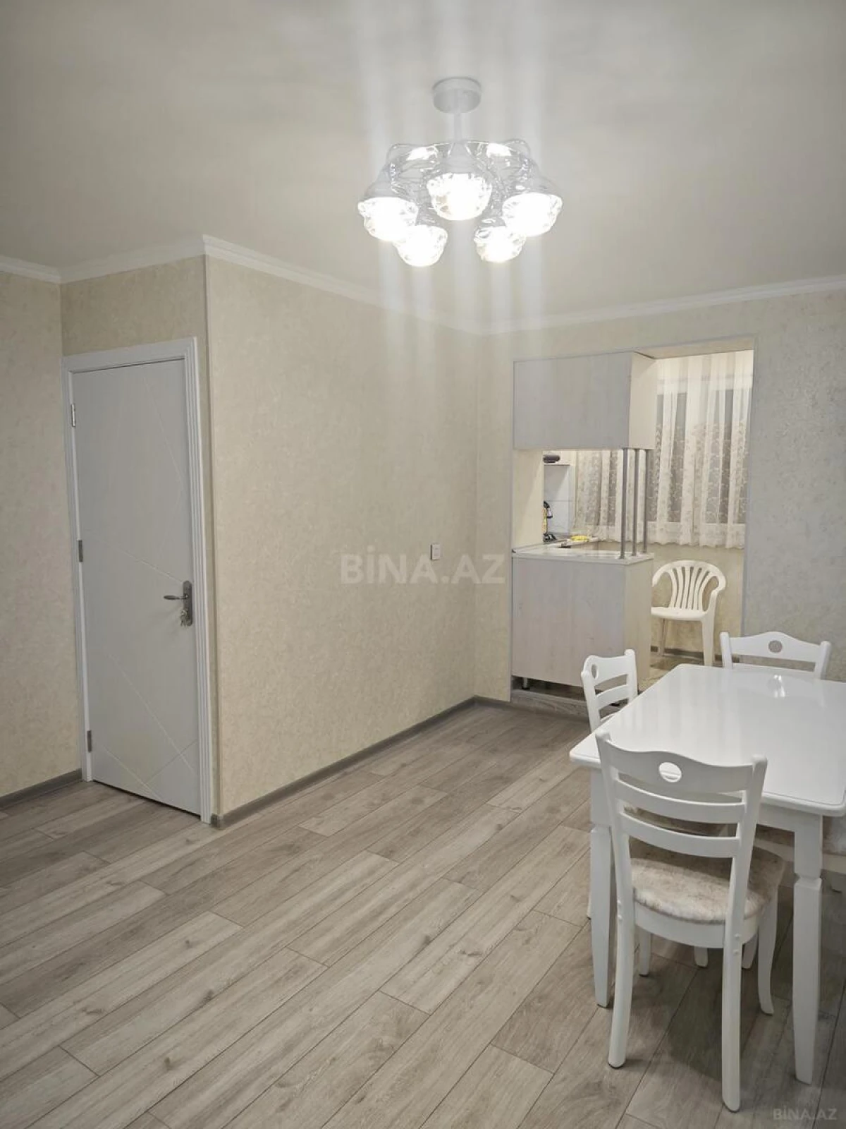 Kirayə verilir 1 otaqlı mənzil 45 m²
