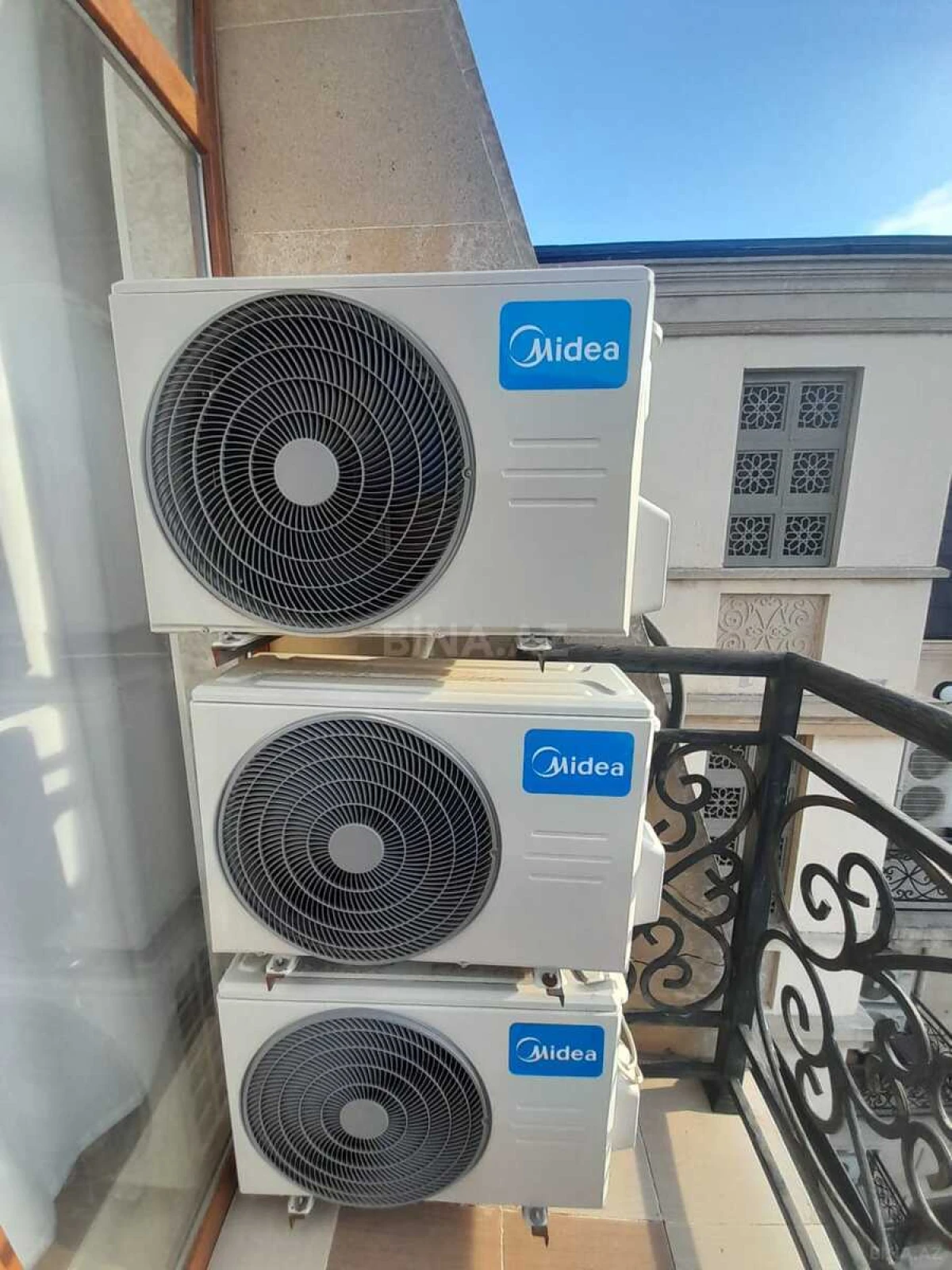 Kirayə verilir 3 otaqlı mənzil 130 m²