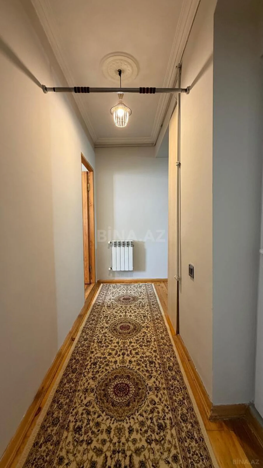 Satılır 1 otaqlı mənzil 68 m²