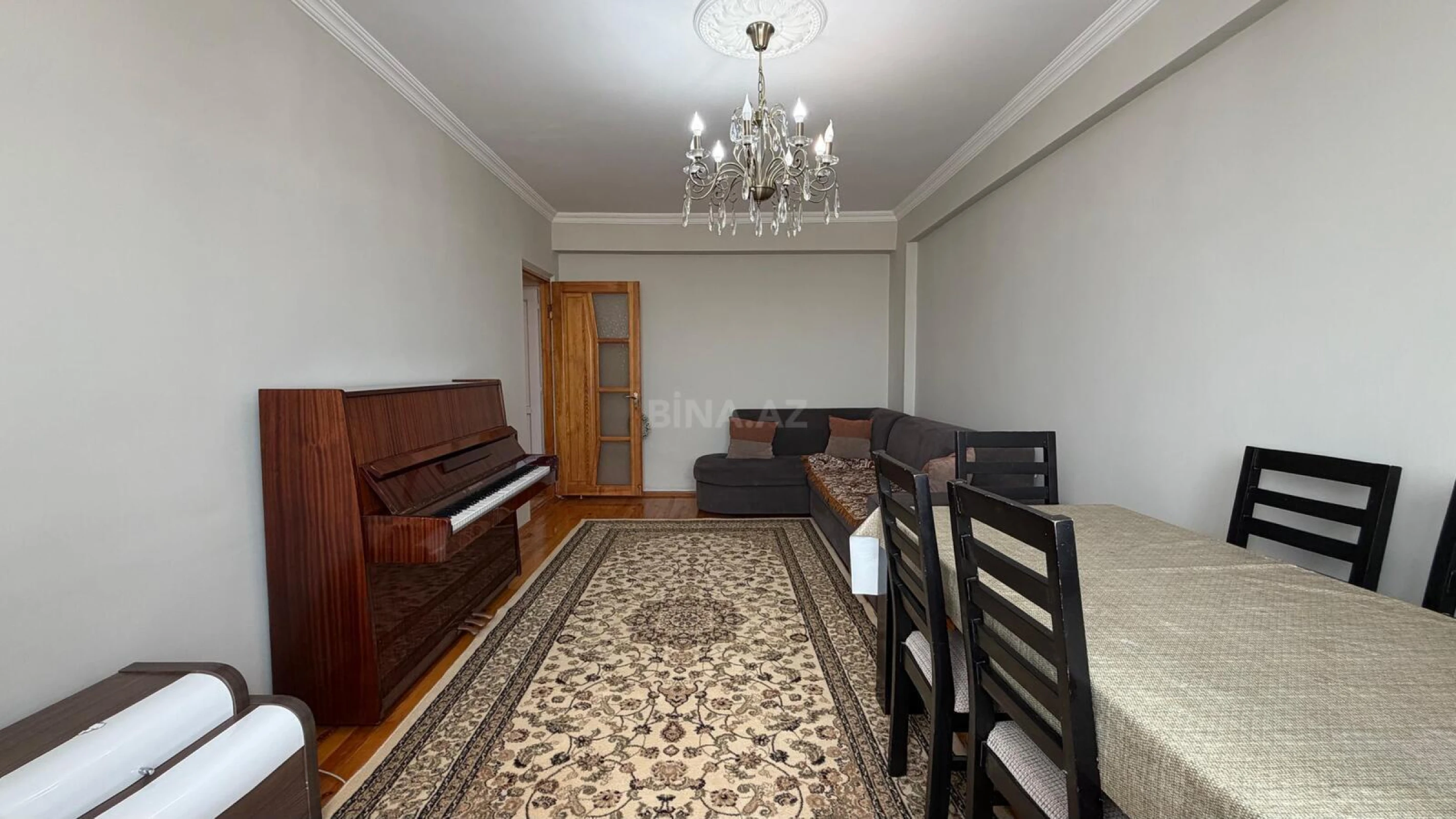 Satılır 1 otaqlı mənzil 68 m²