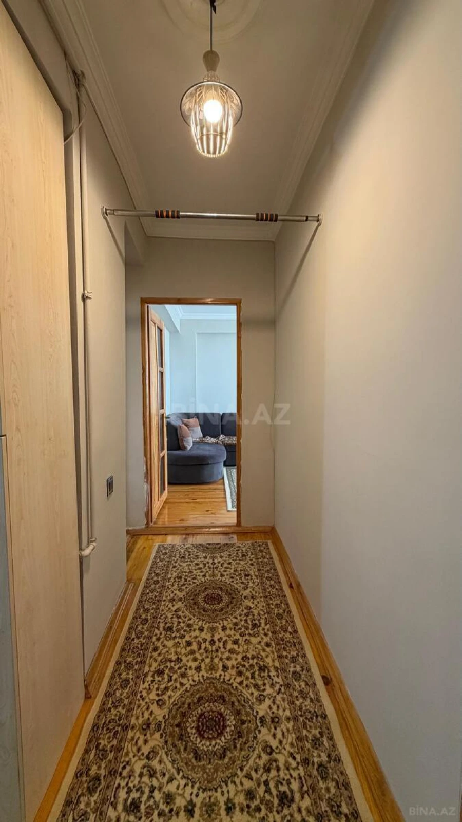 Satılır 1 otaqlı mənzil 68 m²