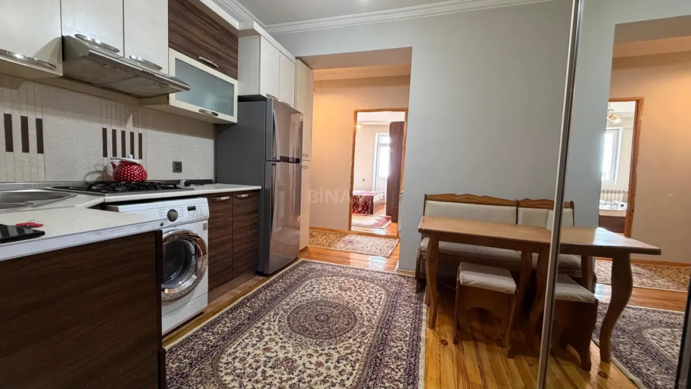 Satılır 1 otaqlı mənzil 68 m²