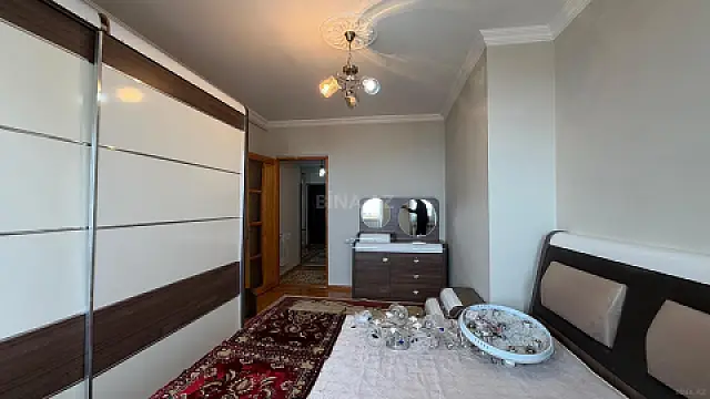 Satılır 1 otaqlı mənzil 68 m²