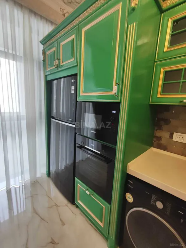 Kirayə verilir 2 otaqlı mənzil 120 m²