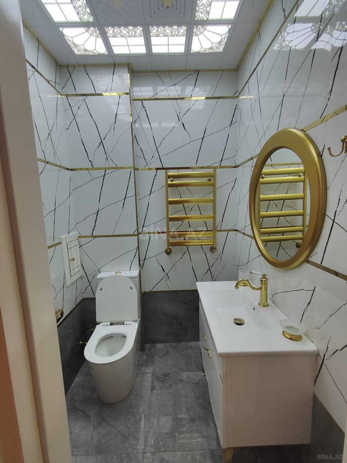 Kirayə verilir 2 otaqlı mənzil 120 m²