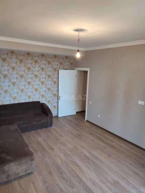 Satılır 2 otaqlı mənzil 70 m²