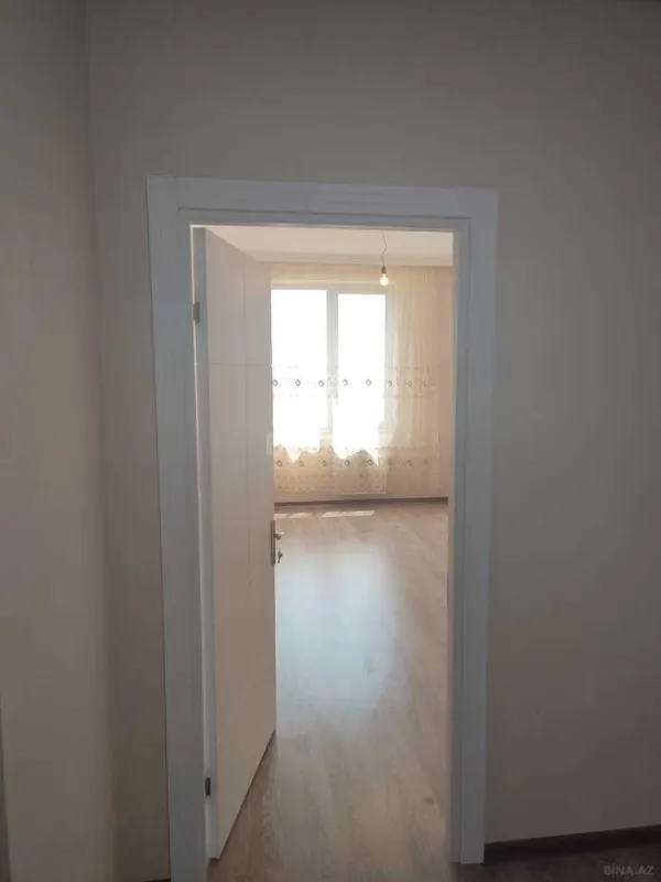 Satılır 2 otaqlı mənzil 70 m²