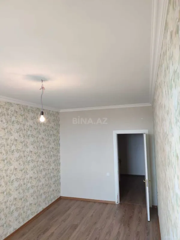 Satılır 2 otaqlı mənzil 70 m²