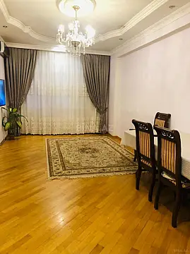 Satılır 3 otaqlı mənzil 100 m² — Bakı, Həzi Aslanov qəs. 3 otaq 100.00 m²