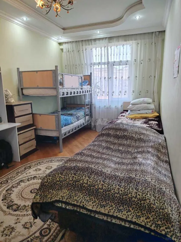 Satılır 3 otaqlı mənzil 100 m²