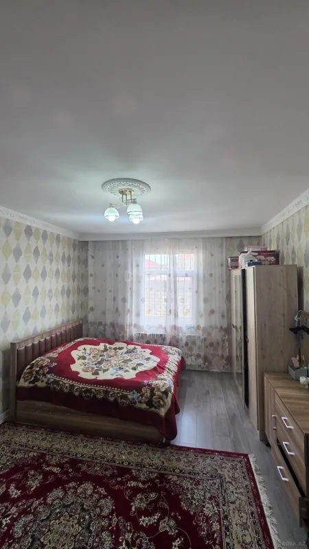 Satılır 3 otaqlı həyət evi 100 m²