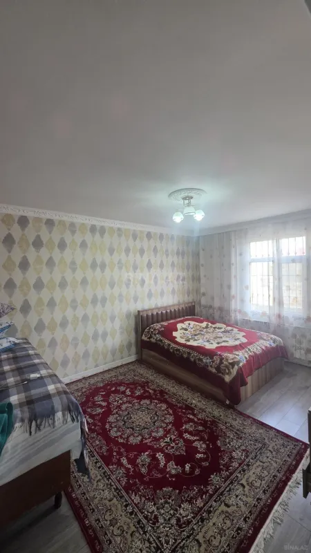 Satılır 3 otaqlı həyət evi 100 m²