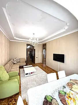 Satılır 3 otaqlı mənzil 90 m² — Bakı, Nərimanov 3 otaq 90.00 m²