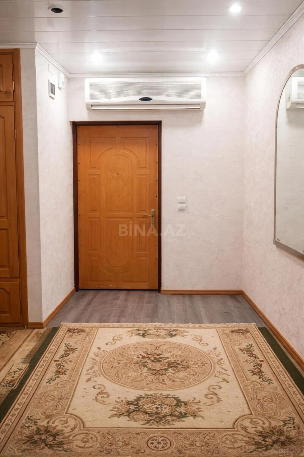 Satılır 3 otaqlı mənzil 85 m²