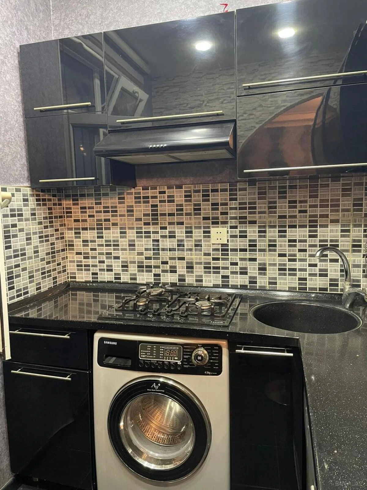 Kirayə verilir 3 otaqlı mənzil 75 m²