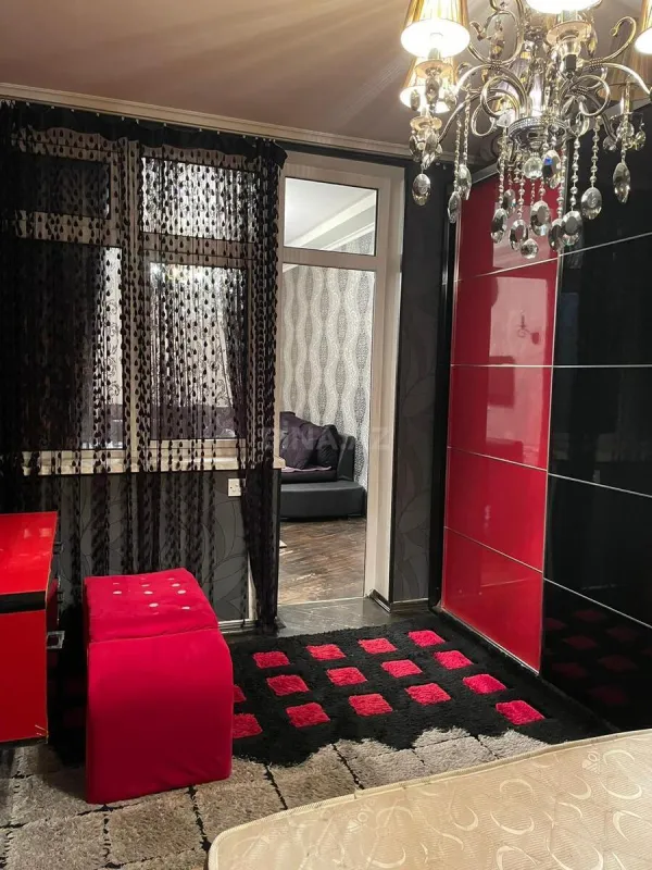 Kirayə verilir 3 otaqlı mənzil 75 m²