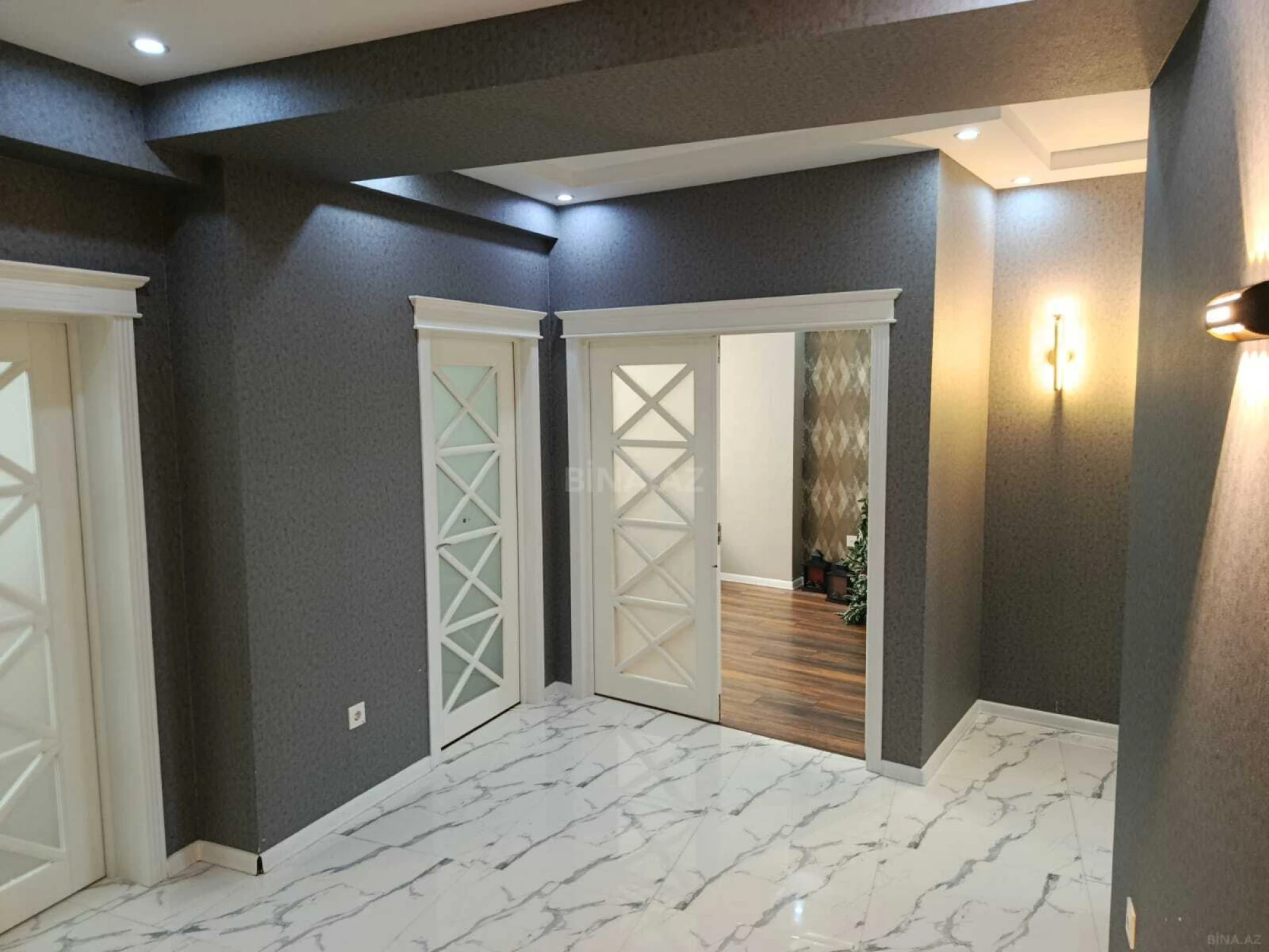 Satılır 3 otaqlı mənzil 120 m²